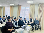 Фото: «Саха тустуутун номоҕо — Роман Дмитриев» бэсиэдэ-уруок